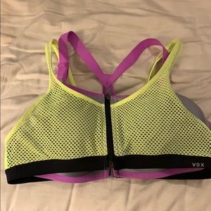 Victoria’s Secret Sport VSX sports bra wireless